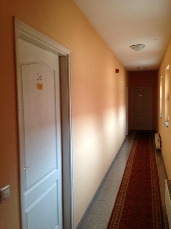 Hotel Arany Trofea Эгер Экстерьер фото