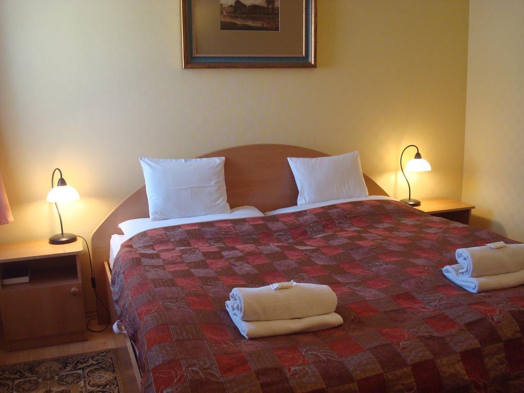 Hotel Arany Trofea Эгер Экстерьер фото