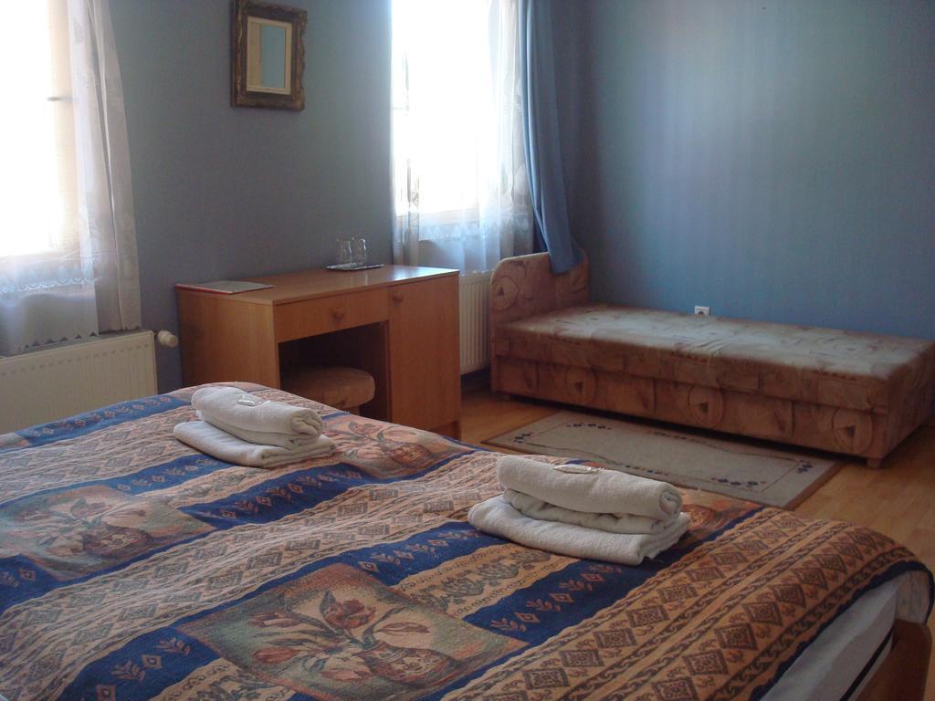 Hotel Arany Trofea Эгер Экстерьер фото