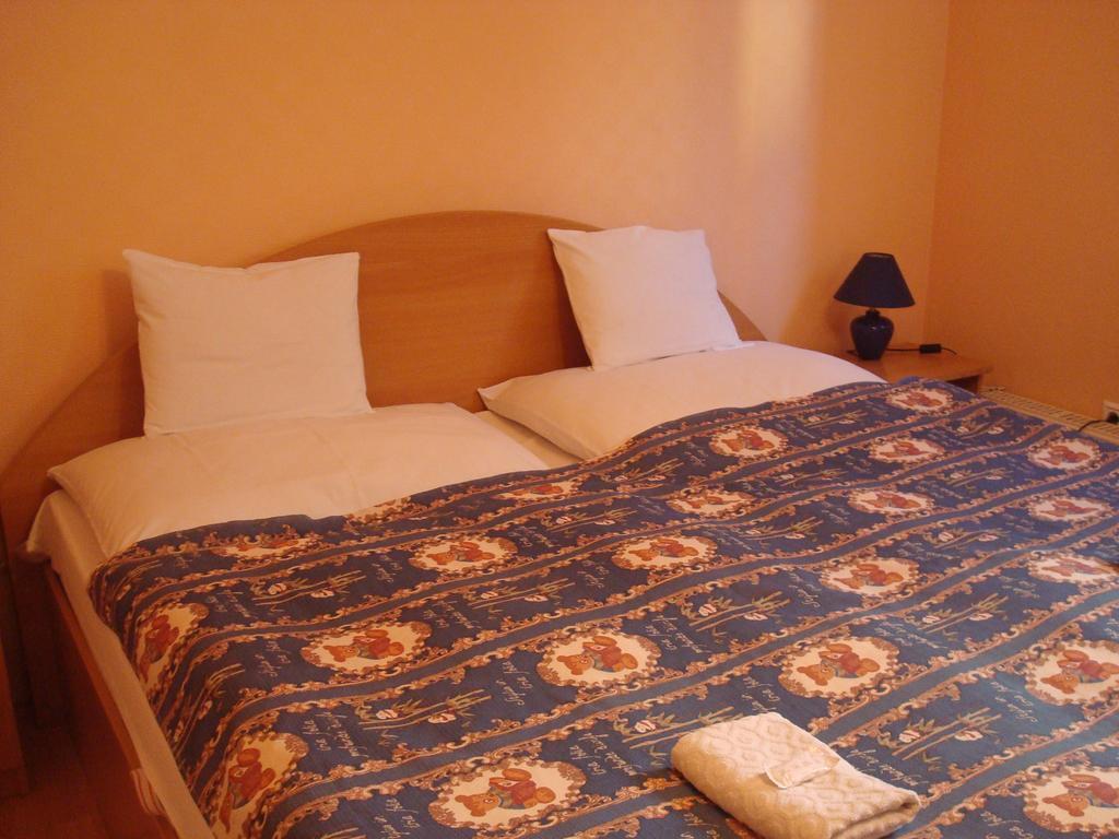 Hotel Arany Trofea Эгер Номер фото