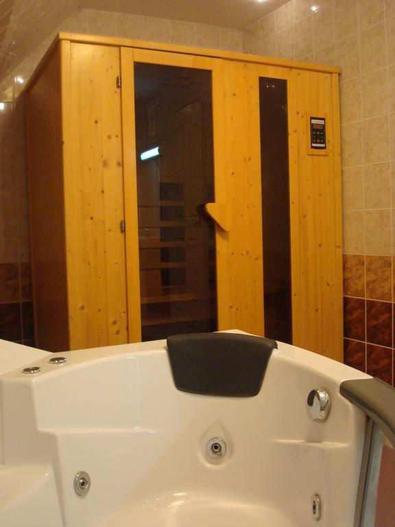 Hotel Arany Trofea Эгер Экстерьер фото