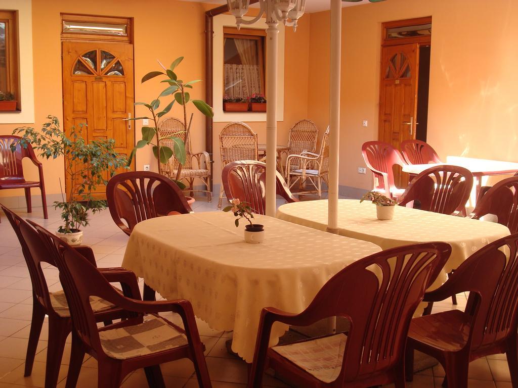 Hotel Arany Trofea Эгер Экстерьер фото